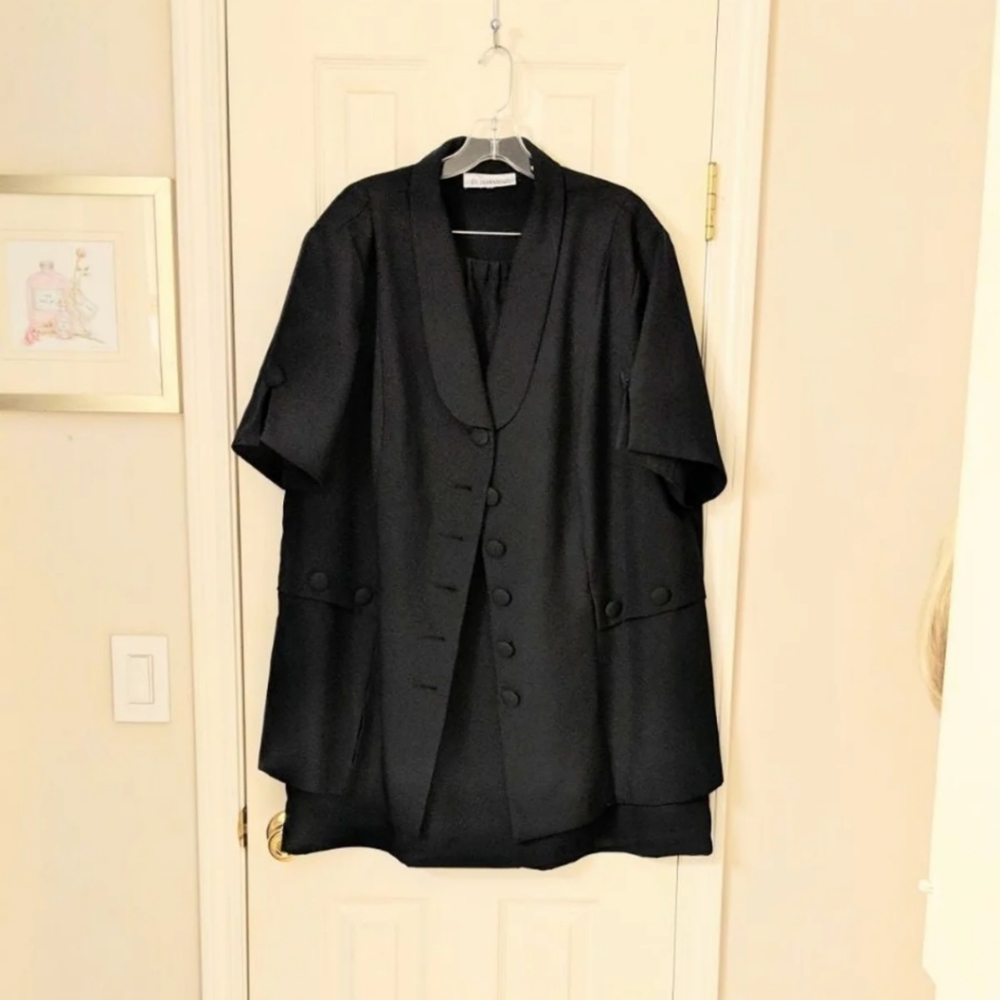 Roaman's Short Sleeved Women's Suit